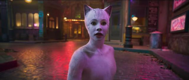 画像: フランチェスカ・ヘイワード演じる子猫のヴィクトリア。©Universal Pictures/ Youtube