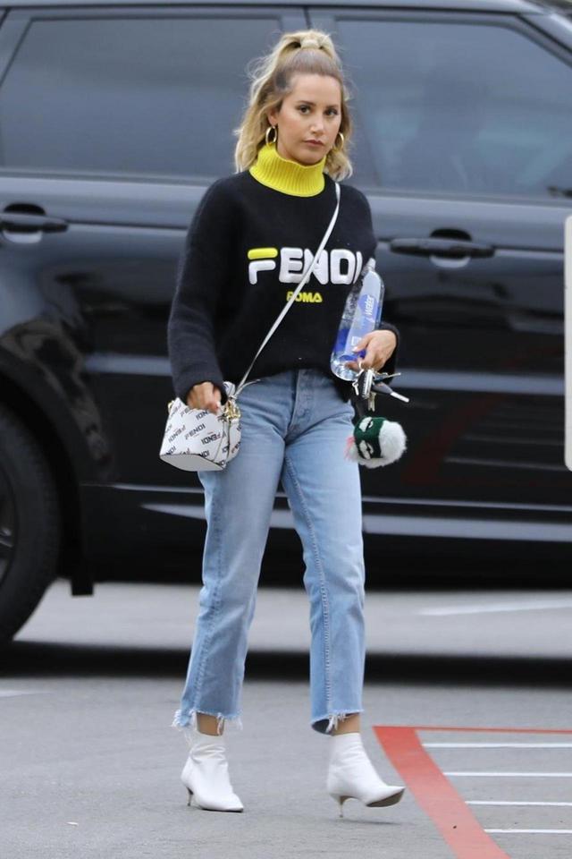 画像: 女優のアシュレイ・ティスデイル