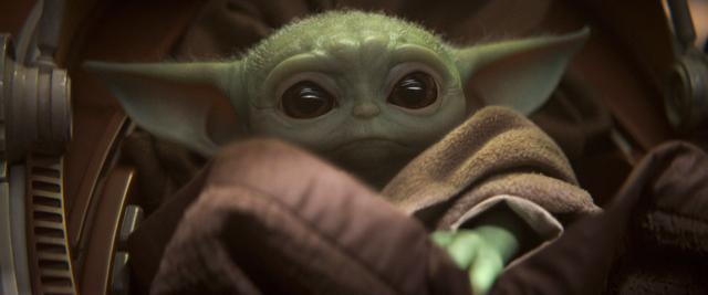 画像: ドラマ『マンダロリアン』で大人気のキャラクター、“ベイビー・ヨーダ” ©Lucasfilm/Walt Disney Productions / Album