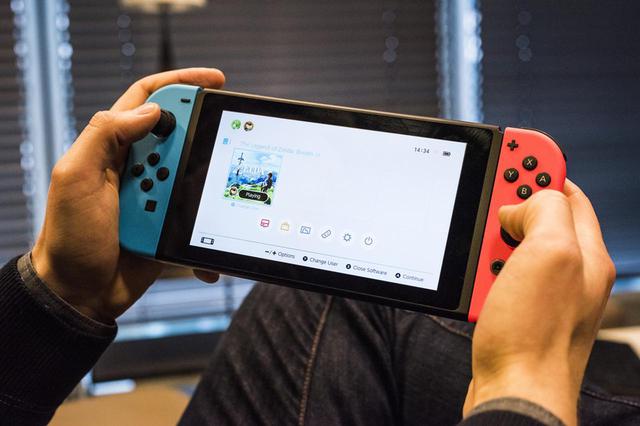画像1: グラミー賞授賞式のステージで任天堂スイッチ