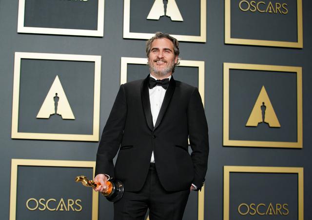 画像2: ホアキン・フェニックス、信念と涙のスピーチ