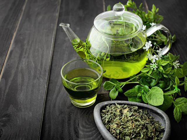 画像: 美白のための「緑茶バス」