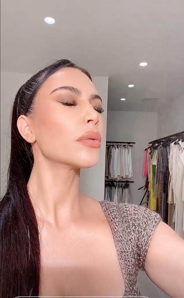 画像: Instagram Stories / Kim Kardashian West