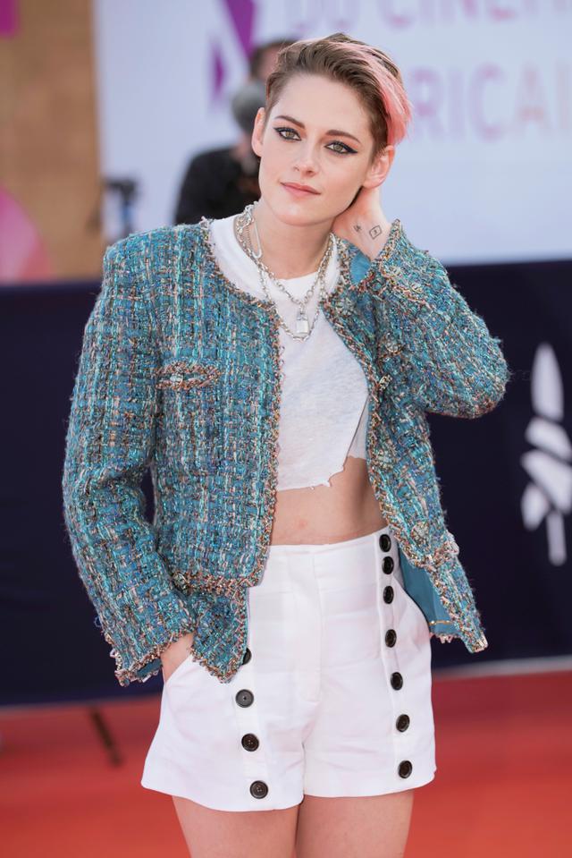 画像1: クリステン・スチュワートがダイアナ妃を演じる