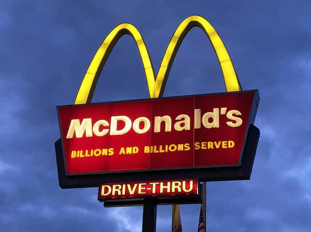 画像: 買ったばかりのマックが食べられていた