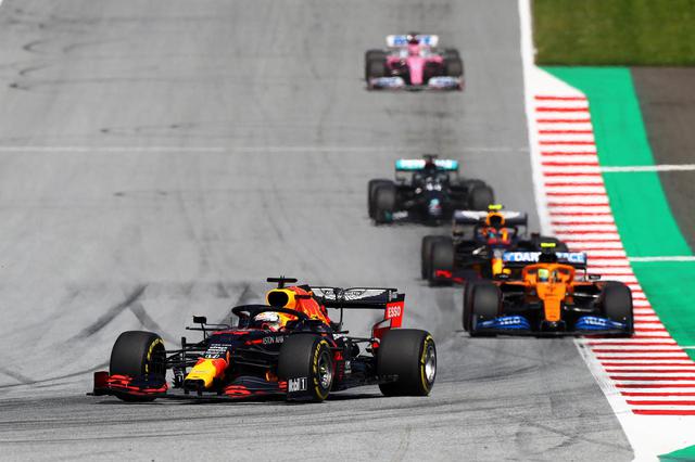 画像1: F1ドライバーがとった行動とは?