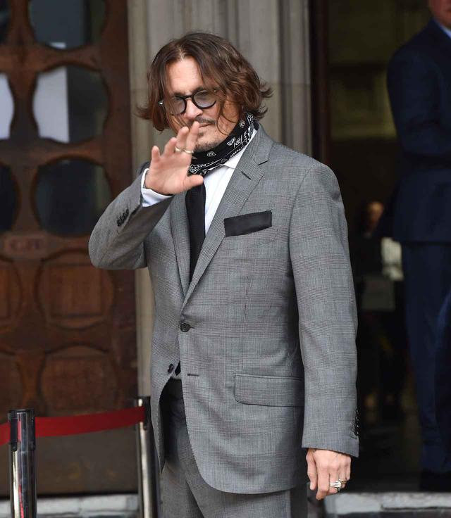 画像1: リリー・ローズ・デップ、裁判所へ行く予定があった