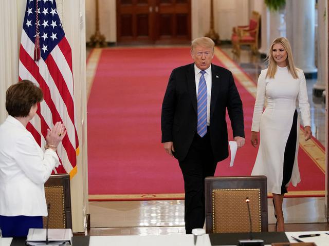 画像: イヴァンカの購買アピールは連邦法に抵触?