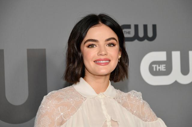 画像1: ルーシー・ヘイル、役作りのためにセックス・コンベンションへ