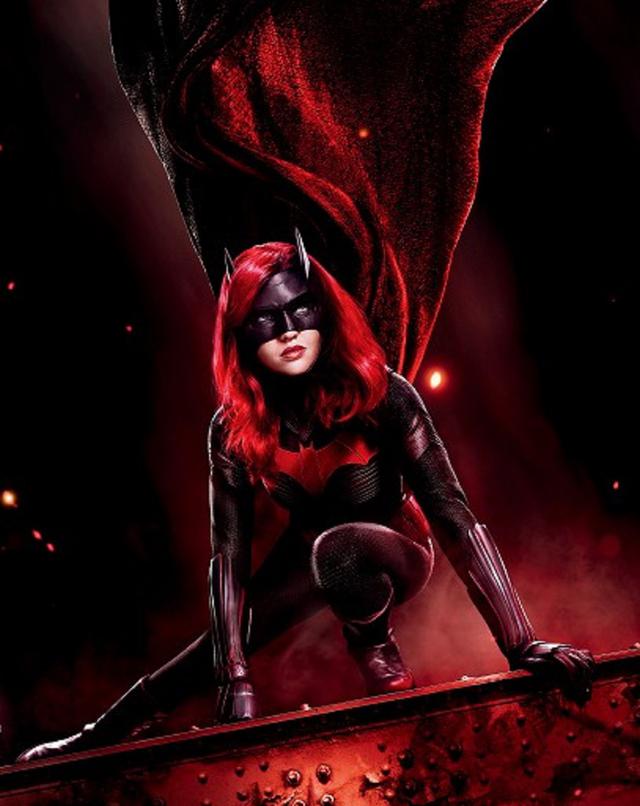 画像: BATWOMAN TM & © DC. © 2020 Warner Bros. Entertainment Inc. All rights reserved.