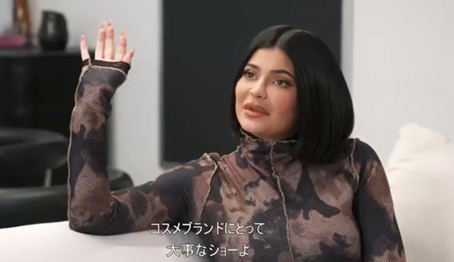 画像1: カイリーのパリコレ・ドタキャン騒動 母が血相を変えて解決に走っていた