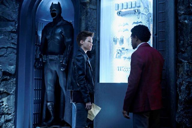 画像: 『BATWOMAN/バットウーマン』シーズン1より。BATWOMAN TM & © DC. © 2020 Warner Bros. Entertainment Inc. All rights reserved.