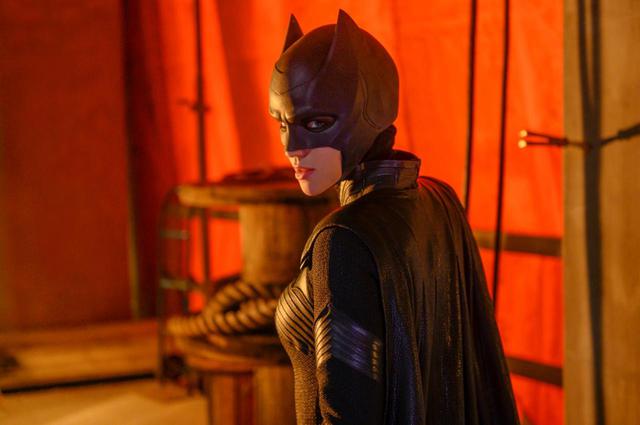 画像: 『BATWOMAN/バットウーマン』シーズン1。BATWOMAN TM & © DC. © 2020 Warner Bros. Entertainment Inc. All rights reserved.