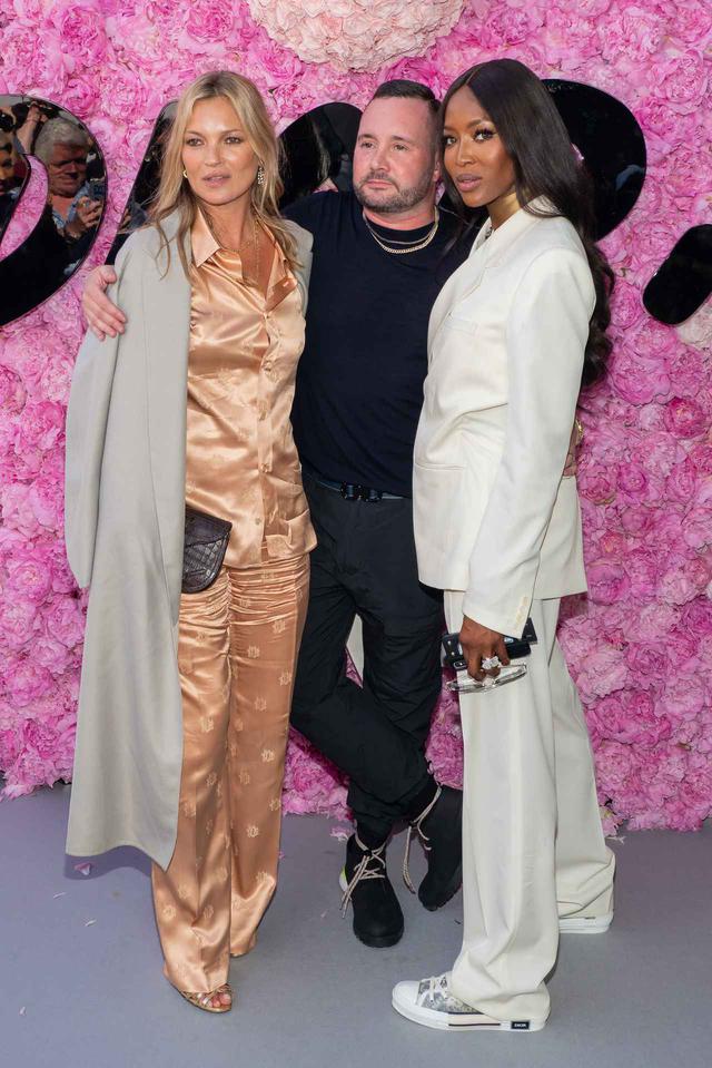 画像1: ケイト・モスが娘と恋人と共に有名デザイナーの誕生日会へ