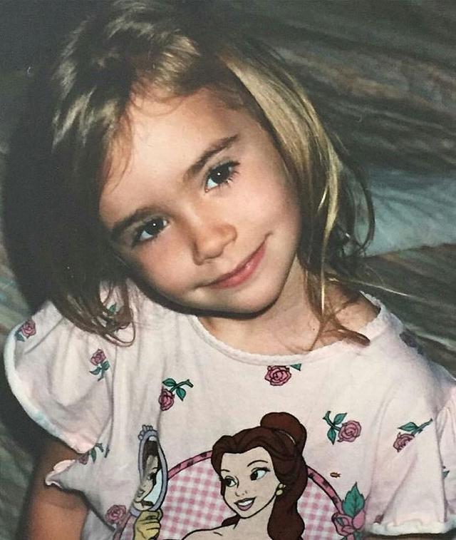 画像1: @lilyjcollins/Instagram