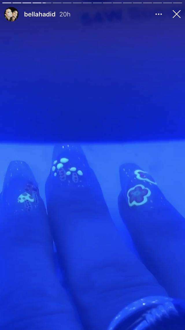 画像: Instagram Stories / Bella Hadid