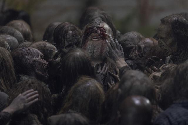 画像11: 『TWD』シーズン10最終回の場面写真が公開
