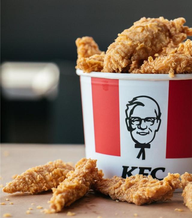 画像: ケンタッキーフライドチキンの“顔”に異変