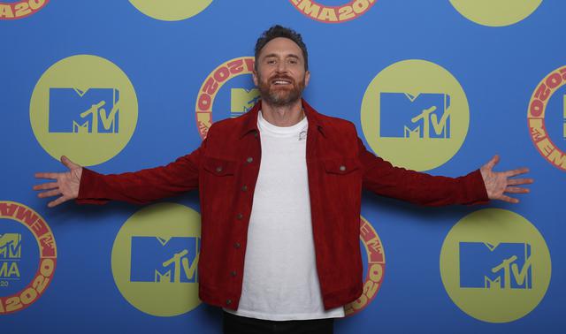 画像: デヴィッド・ゲッタが人気DJランキングで2度目の首位