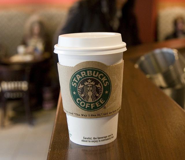 画像: スターバックス店員による、さりげないナンパ