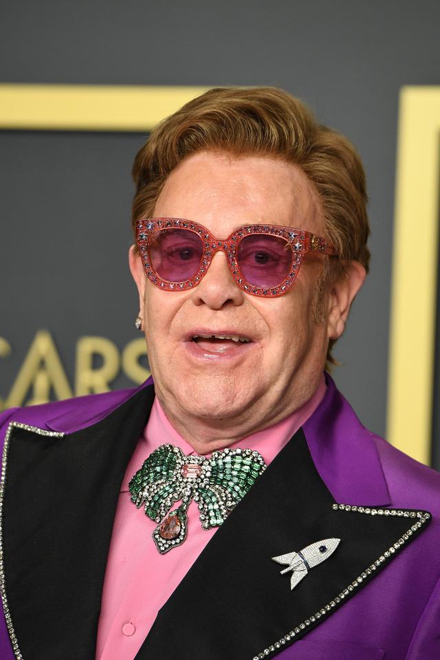 画像: エルトン・ジョンがエイズの啓発イベントを開催
