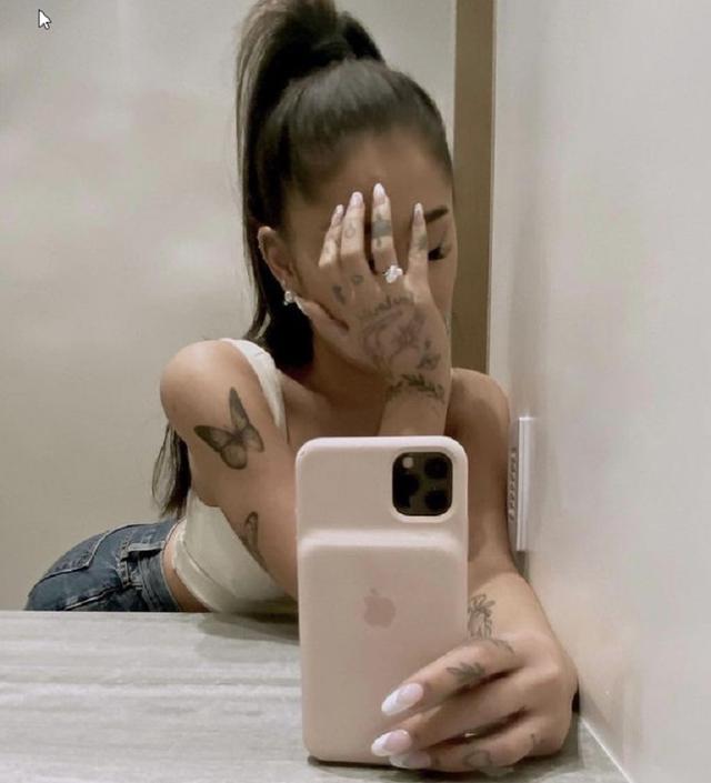 画像2: ©Ariana Grande/ Instagram