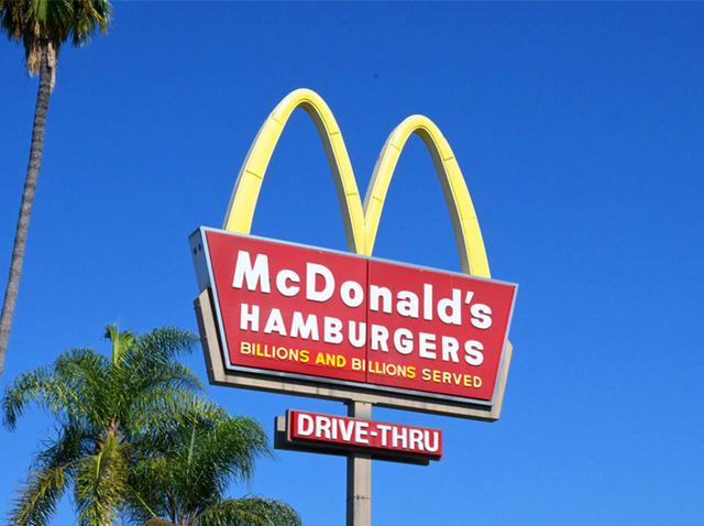 画像: 無料企画の時には店内がパニックとなるマクドナルド