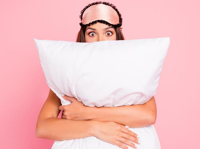 画像1: 目元の腫れを瞬時に解消する方法