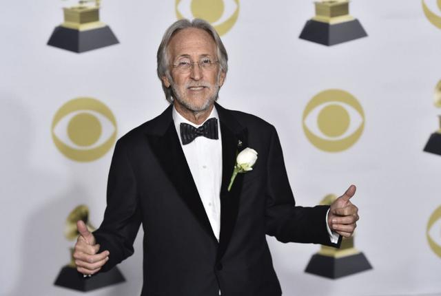 画像: 当時、NARASの会長を務めていたニール・ポートナウ氏。