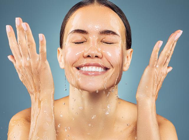 画像1: 水道水でできるスキンケア「モイスチャー・サンドイッチ」