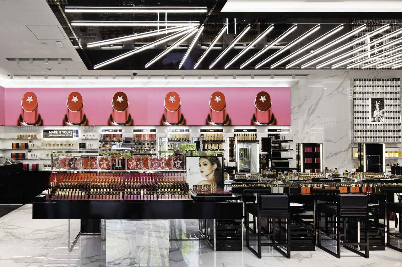 画像: YSL 表参道フラッグシップ ブティック 1st アニバーサリー:2021年3月26日(金)〜4月30日(⾦)