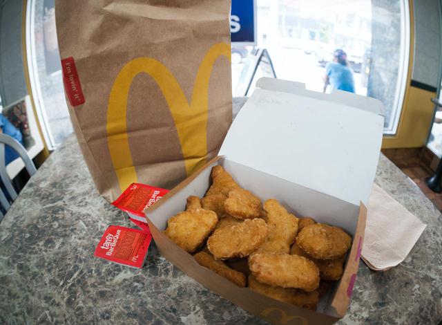 画像: マクドナルドの店員の毅然とした態度に称賛の声が集まる