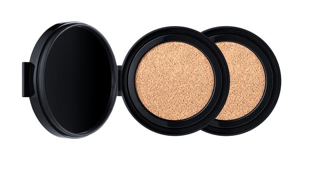 画像: NARS ナチュラルラディアント ロングウェア クッションファンデーション ダブルレフィル SPF50/PA+++ 7,810円(税込)