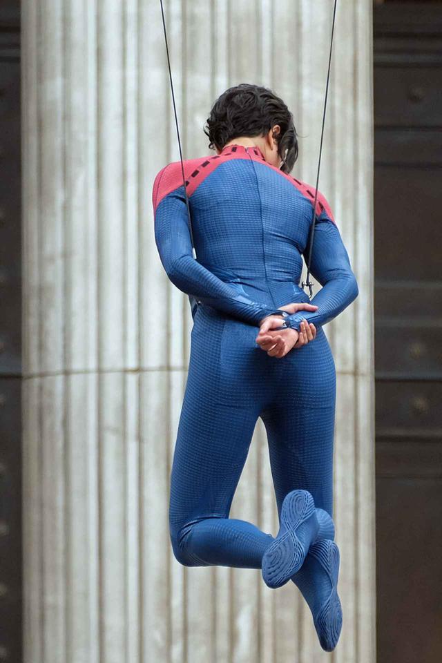 画像4: マイケル・キートンがDCコミックスユニバースに復帰