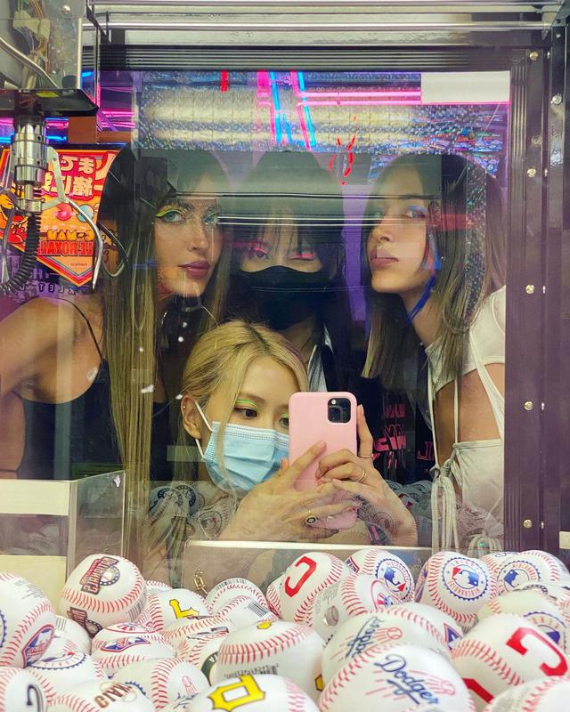 画像: Instagram / @simihaze