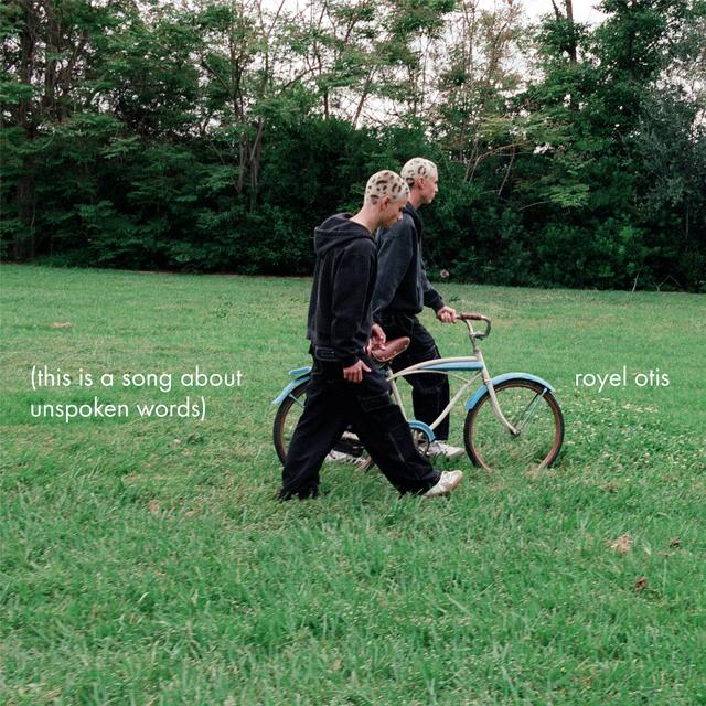 画像: 「moody」全米1位のロイエル・オーティス、胸の内をえぐる新曲「say something」発表&初来日へ