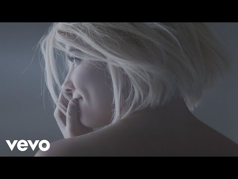 画像: Halsey - Colors www.youtube.com