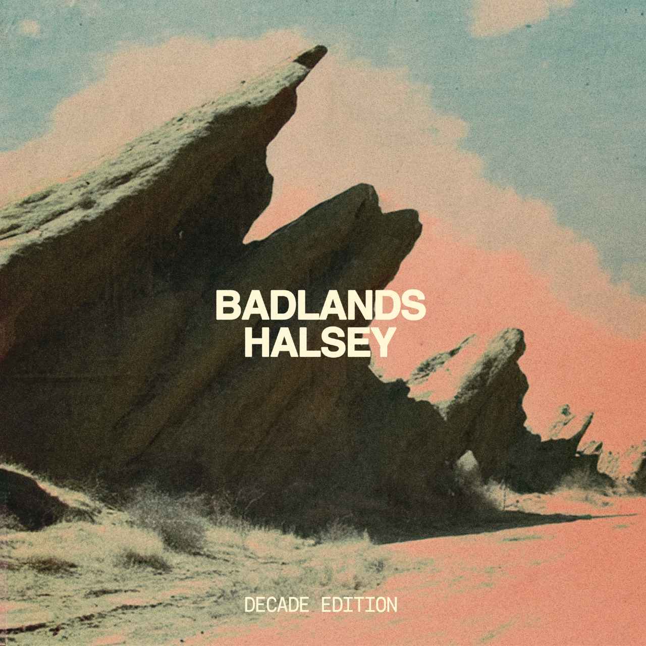 画像: ファン必携の33曲入り！ホールジー『BADLANDS』10周年エディションに未発表音源＆ライブ盤が登場