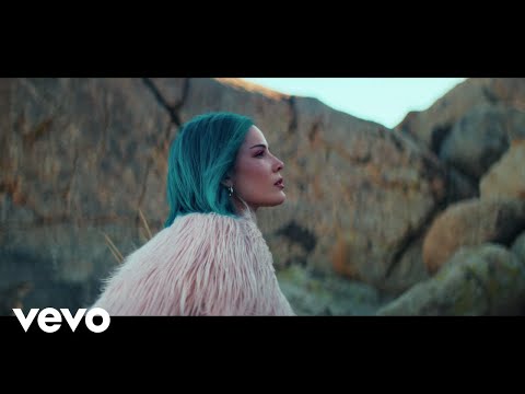 画像: Halsey - Gasoline (Official Music Video) www.youtube.com