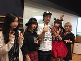 画像: 本日のゲスト「ЯeaL」の皆さん! 左から→Ba.Cho.のFumihaさん、Dr.Cho.のAikaさん、Vo.Gt.のRyokoさん、Gt.ChoのYurikaさん!
