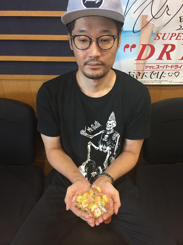 画像: 8月いっぱいまでパインアメさんいーっぱい