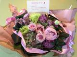 画像: 母の日に贈った花。喜んでくれたようで、早速SNSに載せていました(笑)