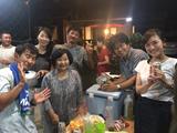 画像: 先生宅に着くとびっくり! 小学4年の時に担任してもらっていた浅岡先生もいました! 懐かしい思い出話に花が咲いて咲いて、もう満開でした♪
