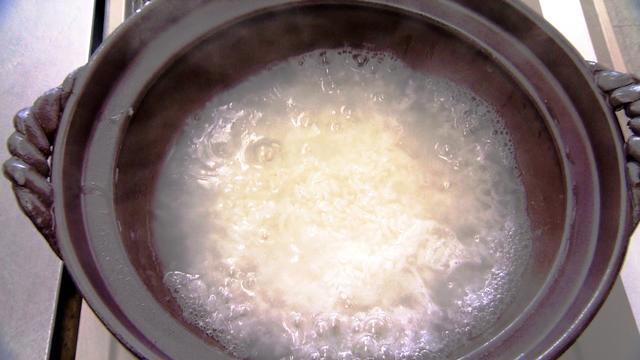 画像2: 夏バテで食欲がない時こそ、食べやすい「おかゆ」
具をチョイ足しで“夏にぴったり”の味わいに!!