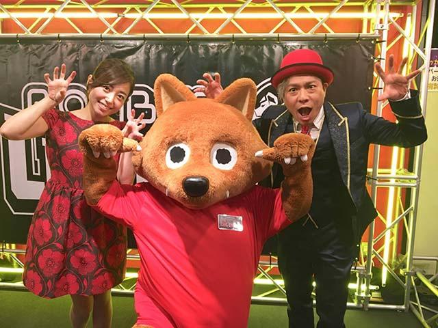 画像: ウルフィは時々BOMBER-Eの収録にも参加します。 MCのMICROさんとの相性もぴったり。
