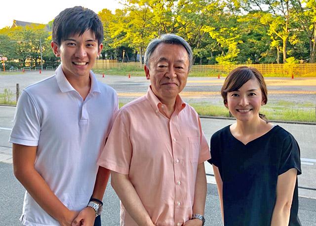 画像: 伊豆蔵アナも、豪雨体験のリポートを担当。