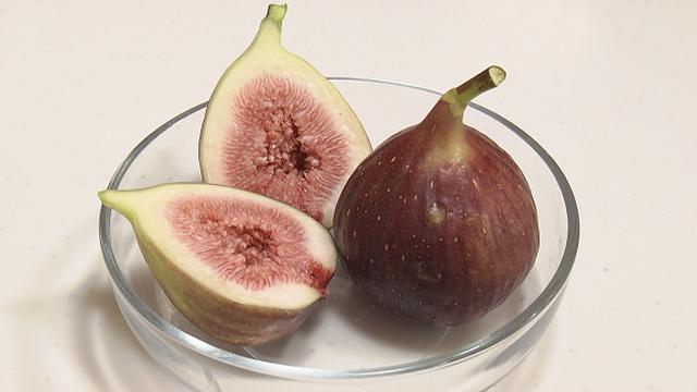 画像1: 愛知の名産「いちじく」を使った “激うま”カレー!!