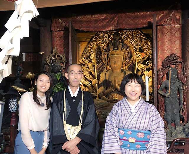 画像: ご住職と田中先生と千手観音様