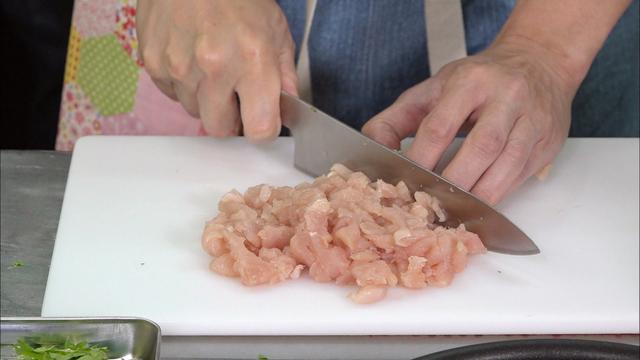 画像2: 「超お手軽!ロバート馬場ちゃんの楽楽ごはん」第2回は“鶏肉を使ったガパオライス”