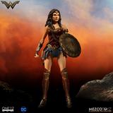 画像1: ワン12コレクティブ 「ワンダーウーマン」
ワンダーウーマン 1/12 アクションフィギュア
2017年11月~2018年1月発売